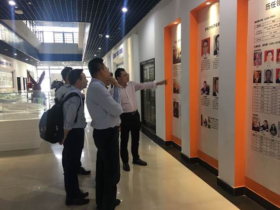 说明: C:\Users\ADMINI~1\AppData\Local\Temp\WeChat Files\107cdf66e3a35dbff8a9285d78e7ddc.jpg